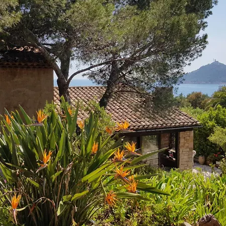 Superbe Villa Vue Mer Feerique וילה Saint-Raphaël