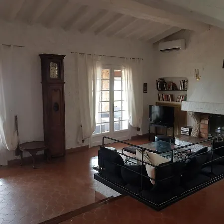 Superbe Villa Vue Mer Feerique וילה *